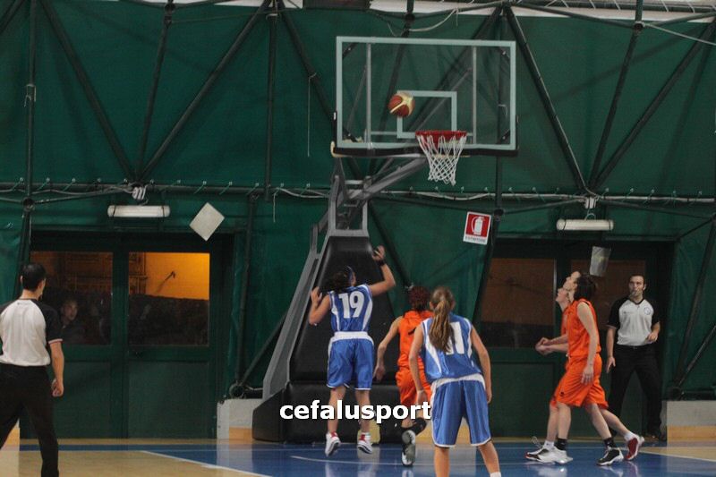 120218 basket 457_tn.jpg